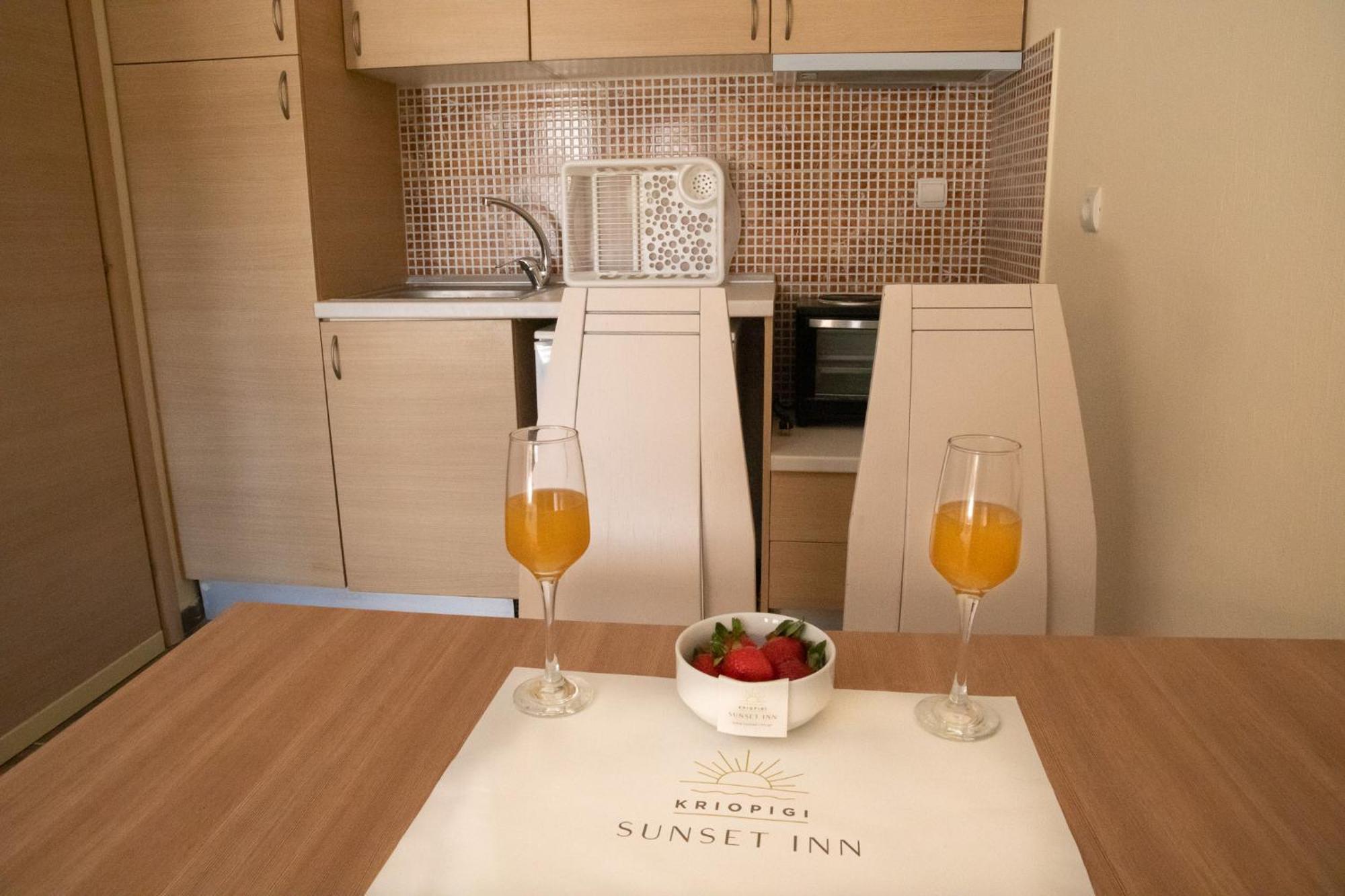 Sunset Inn 克里皮吉 外观 照片