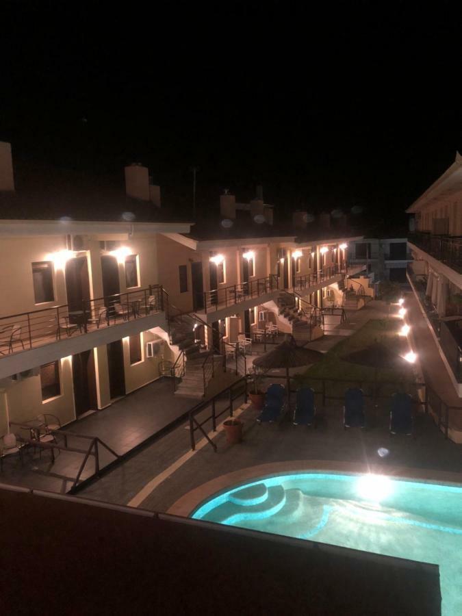 Sunset Inn 克里皮吉 外观 照片